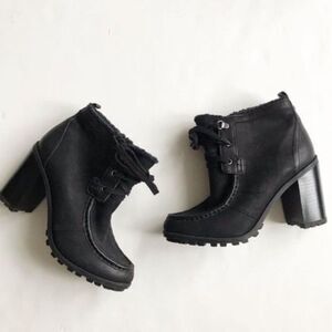 Sam Edelman Madge Sherpa Lined Suede Lace Up Lug Sole Booties 7 Black